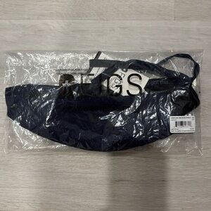 Figs Modern classic scrub cap with button holes